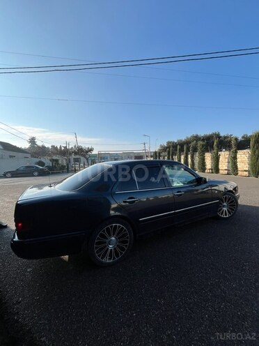 Mercedes E 230 1997, 580,000 km - 2.3 l - Bakı