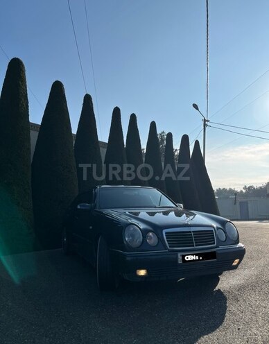 Mercedes E 230 1997, 580,000 km - 2.3 l - Bakı