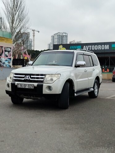 Mitsubishi Pajero 2007, 175,815 km - 3.0 l - Bakı