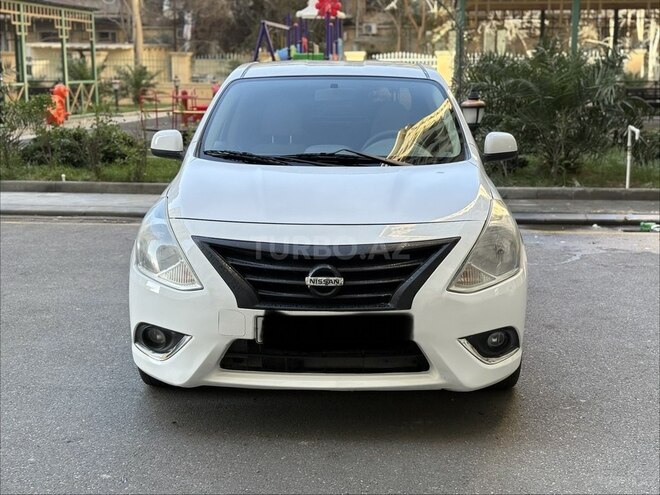Nissan Sunny 2014, 193,500 km - 1.5 l - Bakı