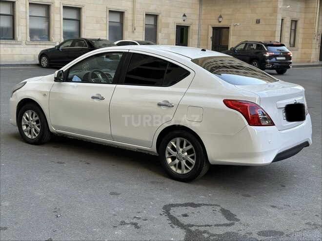 Nissan Sunny 2014, 193,500 km - 1.5 l - Bakı