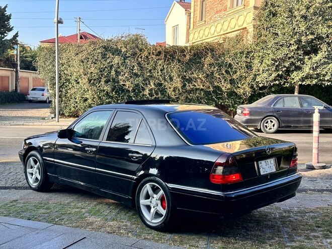 Mercedes C 240 1997, 313,000 km - 2.4 l - Bakı