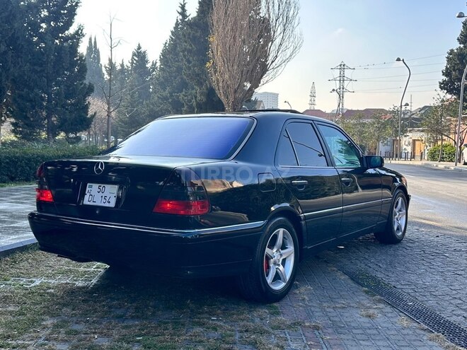 Mercedes C 240 1997, 313,000 km - 2.4 l - Bakı