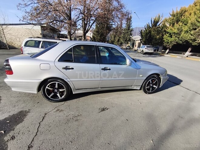 Mercedes C 240 1998, 503,000 km - 2.4 l - Zaqatala