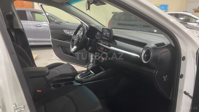 Kia Cerato-15