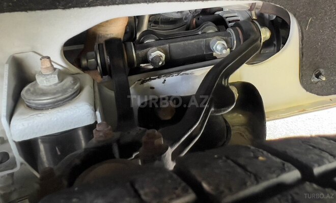 LADA (VAZ) Niva 2024, 33,000 km - 1.7 l - Gəncə