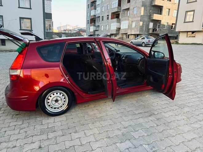 Hyundai i30 2011, 348,780 km - 1.4 л - Bakı