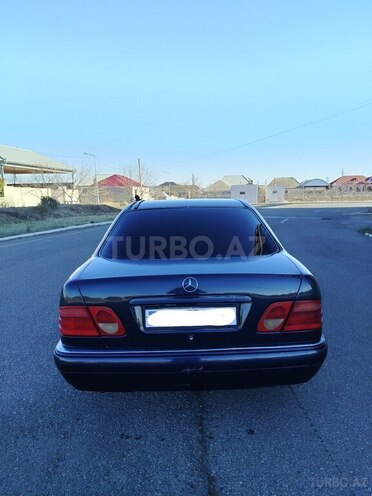 Mercedes E 240 1998, 345,213 km - 2.4 l - Ağstafa