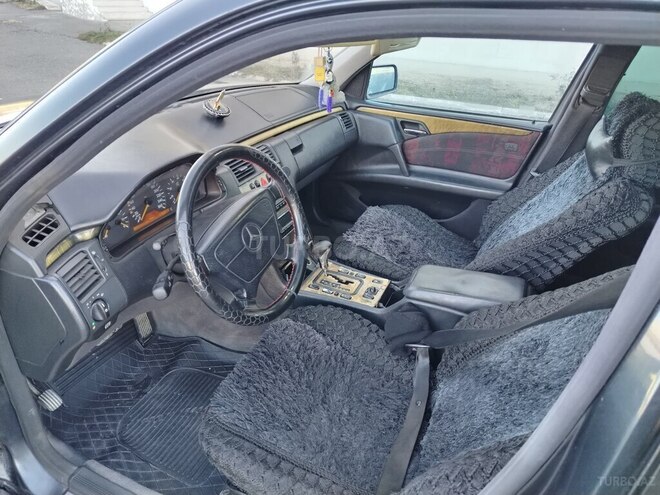 Mercedes E 240 1998, 345,213 km - 2.4 l - Ağstafa