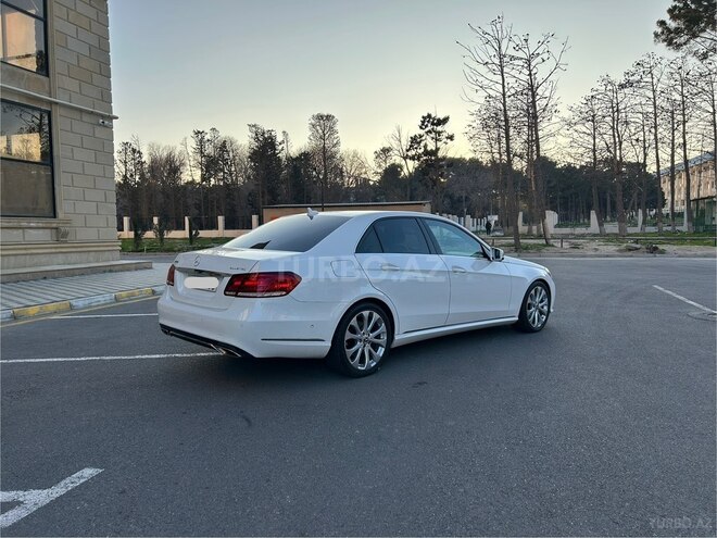 Mercedes E 220 2015, 210,000 km - 2.1 л - Sumqayıt