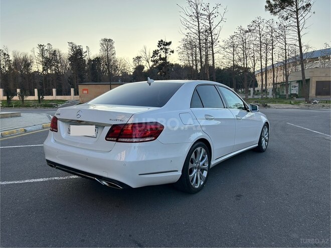 Mercedes E 220 2015, 210,000 km - 2.1 л - Sumqayıt
