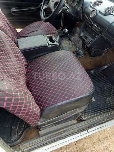 LADA (VAZ) 2106 1986, 145,000 km - 1.6 л - Salyan
