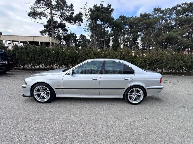BMW 528 1998, 300,000 km - 2.8 l - Bakı