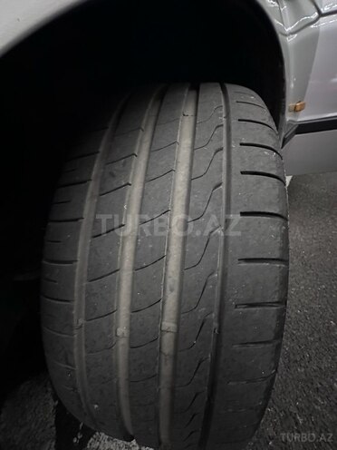 BMW 528 1998, 300,000 km - 2.8 l - Bakı