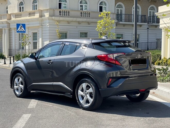 Toyota C-HR 2019, 85,000 km - 2.0 l - Bakı