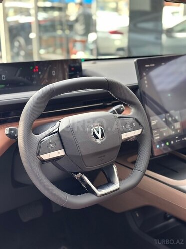 Changan Eado-16