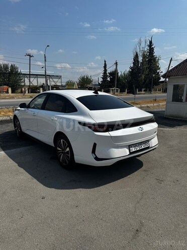 Changan Qiyuan A05 2024, 8,500 km - 1.5 л - Bakı