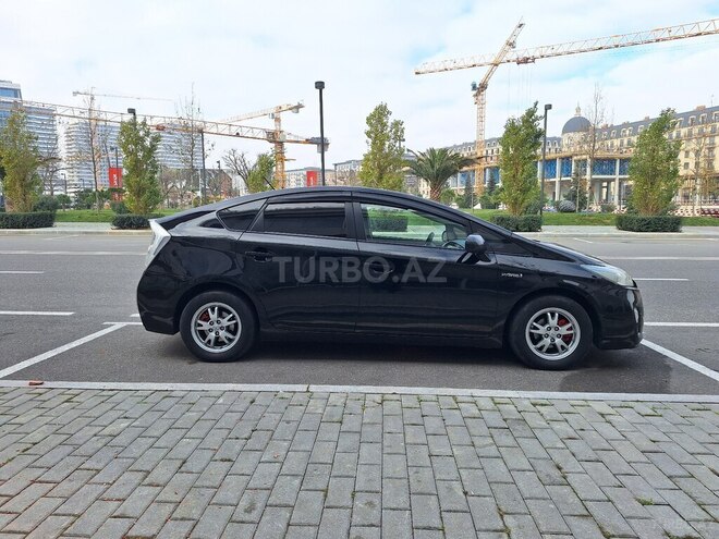 Toyota Prius 2010, 316,000 km - 1.8 л - Bakı