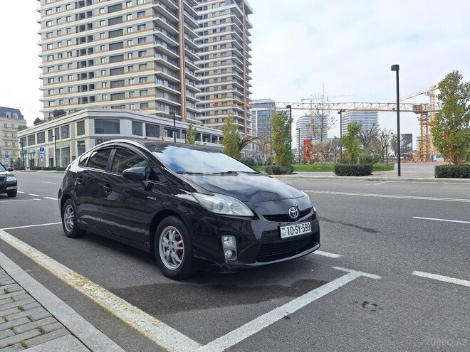 Toyota Prius 2010, 316,000 km - 1.8 л - Bakı