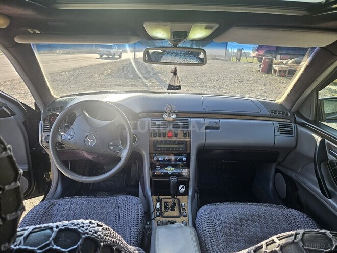 Mercedes E 280 2000, 360,000 km - 2.8 l - Şəmkir