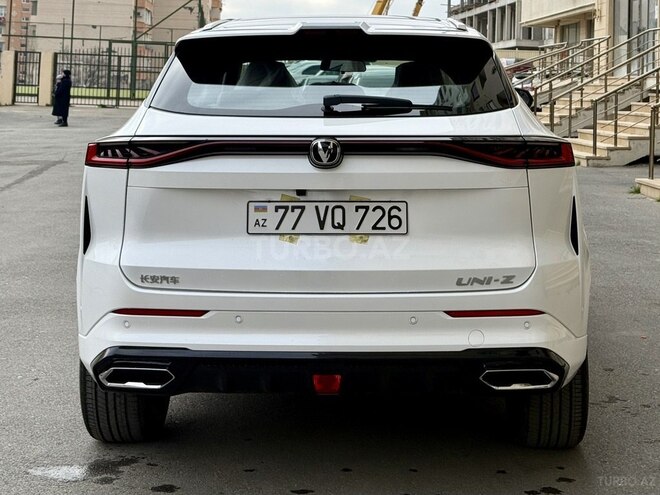 Changan  2025, 20 km - 1.5 l - Bakı
