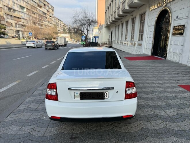 LADA (VAZ) Priora 2011, 241,000 km - 1.6 л - Bakı