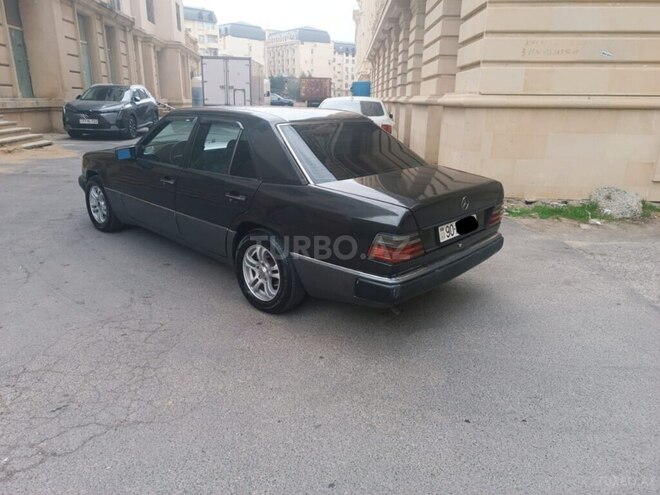 Mercedes 230 E 1991, 289,560 km - 2.3 л - Bakı