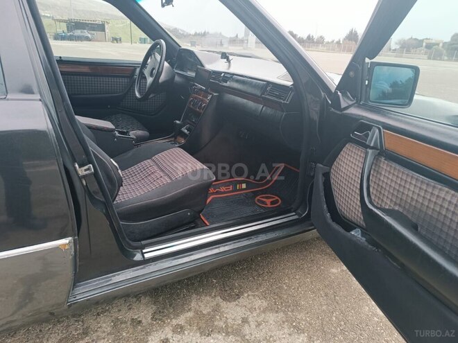 Mercedes 230 E 1991, 289,560 km - 2.3 л - Bakı