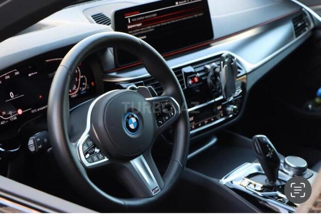 BMW 530e 2021, 33,000 km - 2.0 l - Bakı