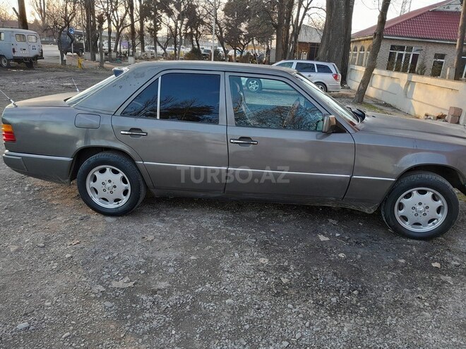 Mercedes 230 E 1991, 230,000 km - 2.3 л - Oğuz