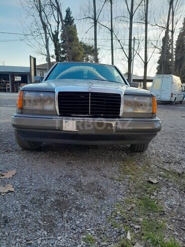 Mercedes 230 E 1991, 230,000 km - 2.3 л - Oğuz