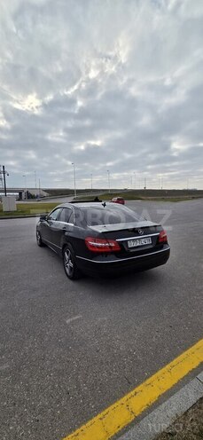 Mercedes E 220 2010, 382,000 km - 2.1 l - Bakı