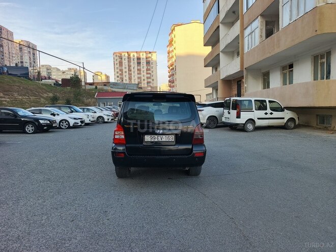 Hyundai Terracan 2005, 256,000 km - 2.9 л - Bakı