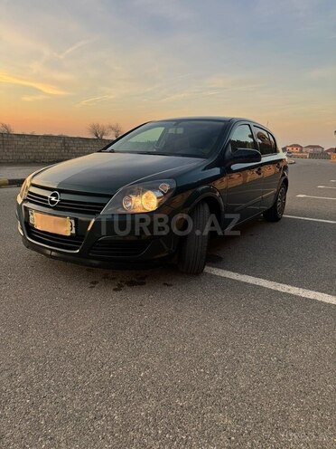 Opel Astra 2004, 323,000 km - 1.4 l - Bakı