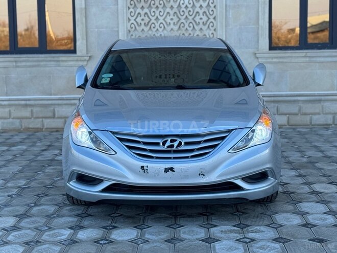 Hyundai Sonata 2010, 103,642 km - 2.4 l - Saatlı