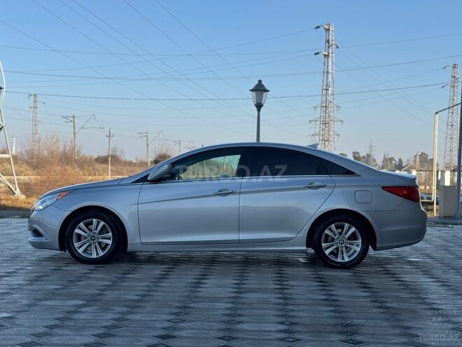 Hyundai Sonata 2010, 103,642 km - 2.4 l - Saatlı