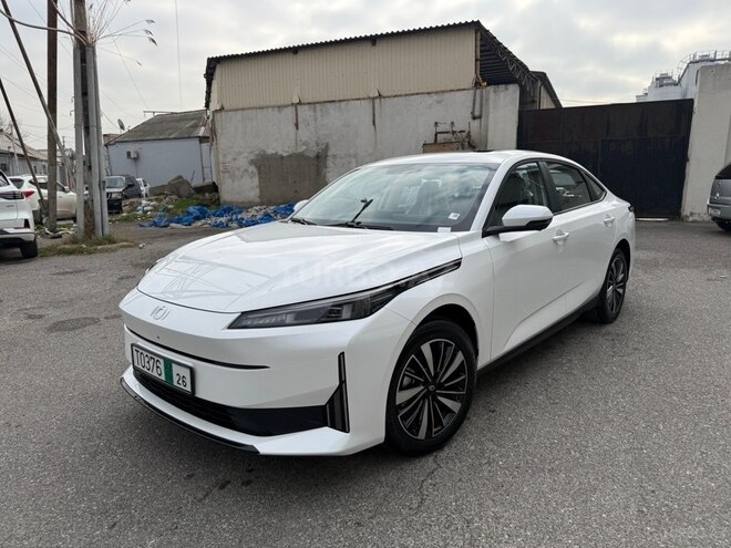 Changan Qiyuan A05 2025, 0 km - 1.5 л - Bakı