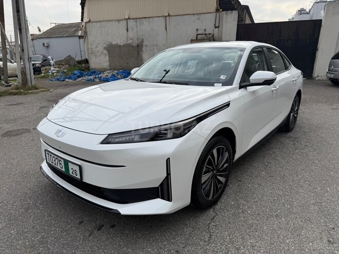 Changan Qiyuan A05 2025, 0 km - 1.5 л - Bakı