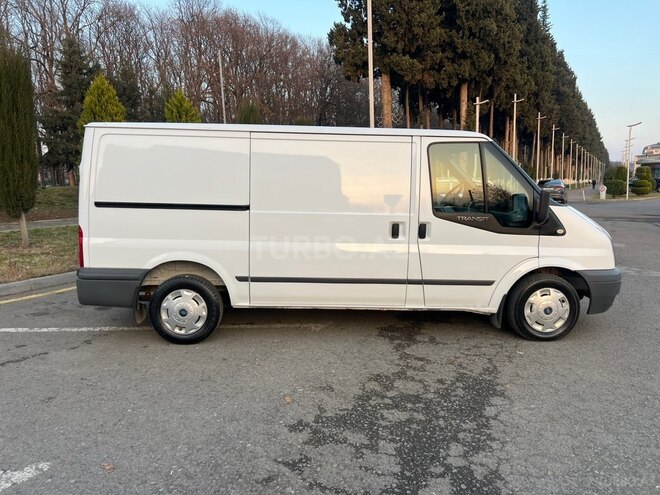 Ford Transit 2010, 180,000 km - 2.2 l - Masallı