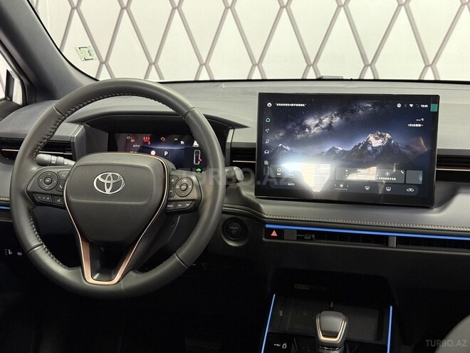 Toyota  2025, 0 km - 2.0 л - Bakı