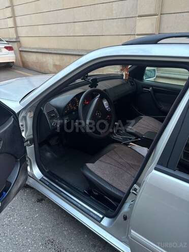 Mercedes C 220 1999, 518,000 km - 2.2 l - Bakı