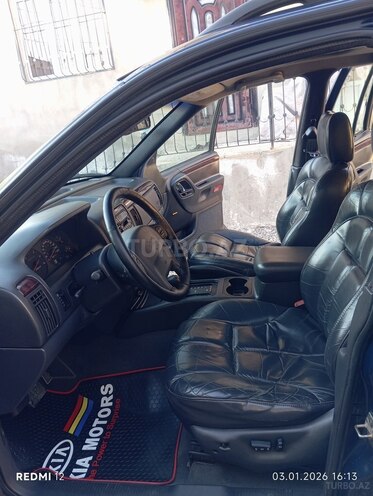 Jeep Grand Cherokee-7