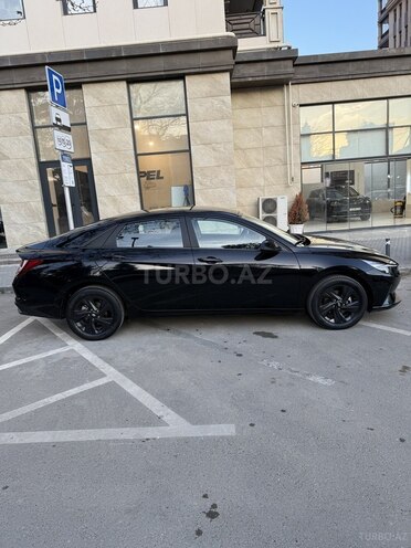 Hyundai Elantra 2023, 63,421 km - 1.6 l - Bakı