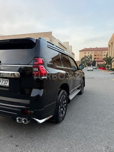 Toyota Land Cruiser Prado 2011, 190,000 km - 2.7 l - Bakı