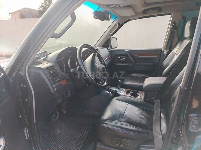 Mitsubishi Pajero 2008, 202,000 km - 3.0 l - Bakı