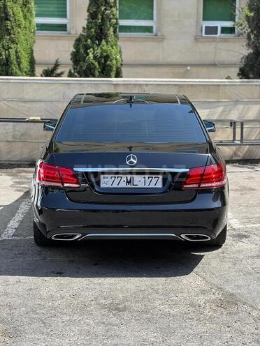 Mercedes E 250 4MATIC 2014, 264,000 km - 2.1 л - Bakı