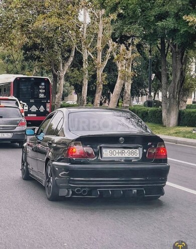 BMW 320 1999, 256,000 km - 2.0 l - Bakı