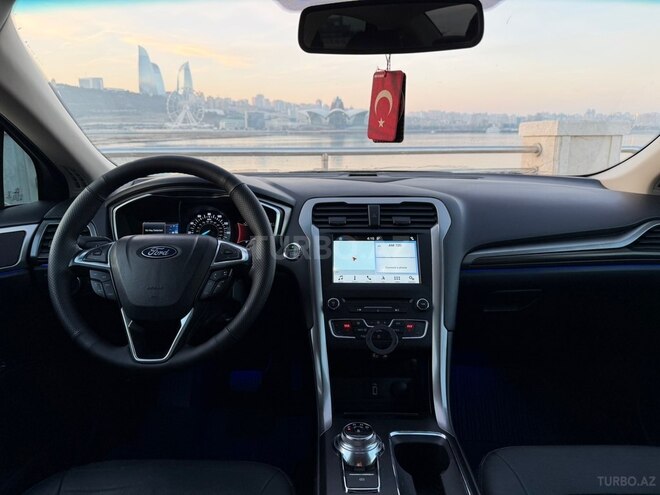 Ford Fusion (North America) 2018, 126,000 km - 1.5 l - Bakı