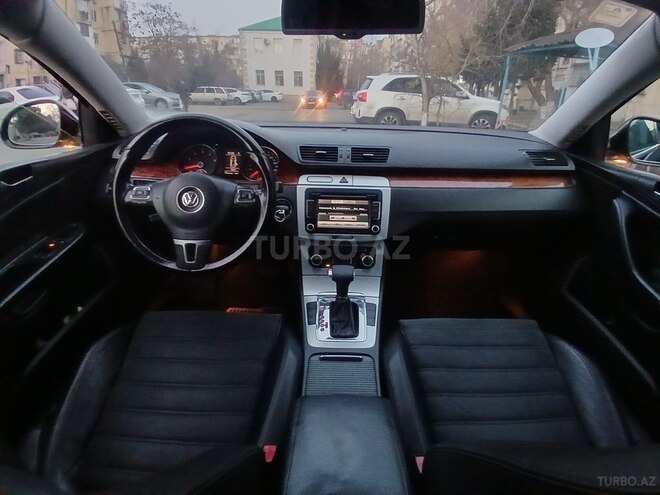 Volkswagen Passat 2010, 185,547 km - 2.0 l - Bakı