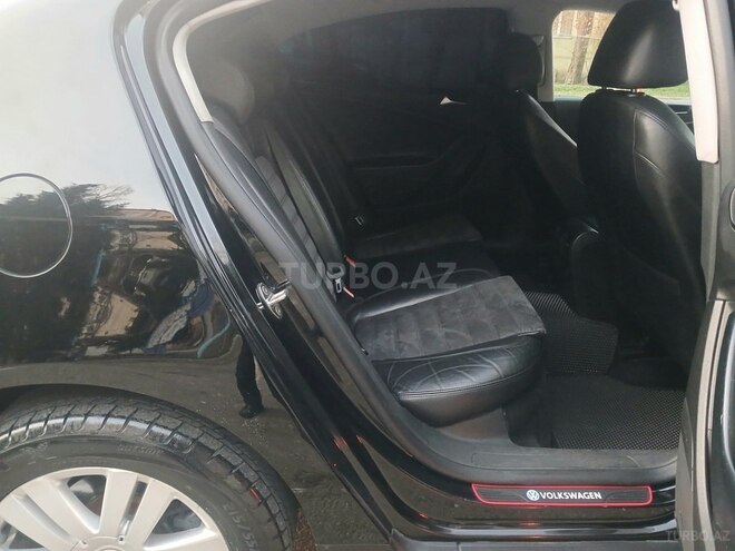 Volkswagen Passat 2010, 185,547 km - 2.0 l - Bakı